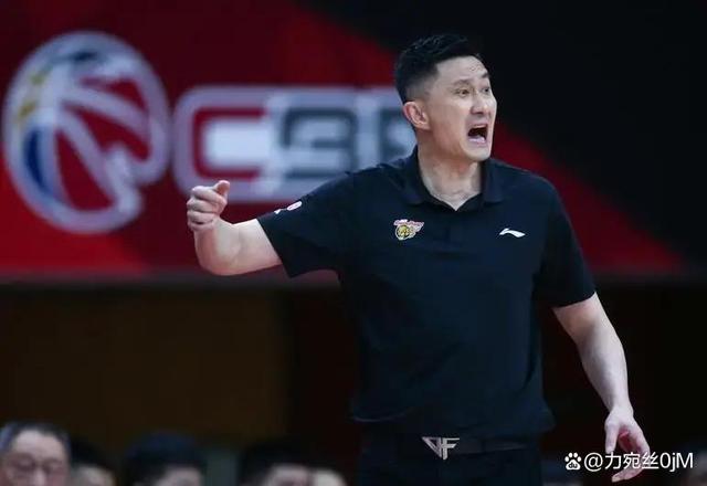 开云-广州队赛后外线爆发；志在CBA常规赛名次提升；悬念犹存；轮换策略成焦点的简单介绍